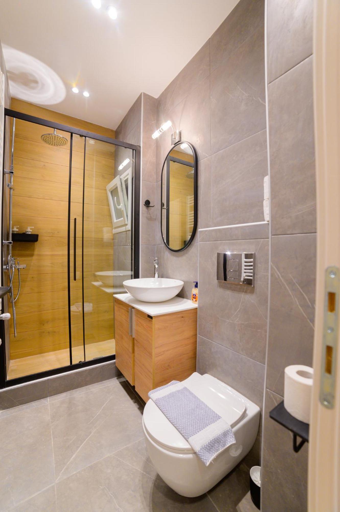 New Modern 2Nd Floor Apartment سالونيك المظهر الخارجي الصورة