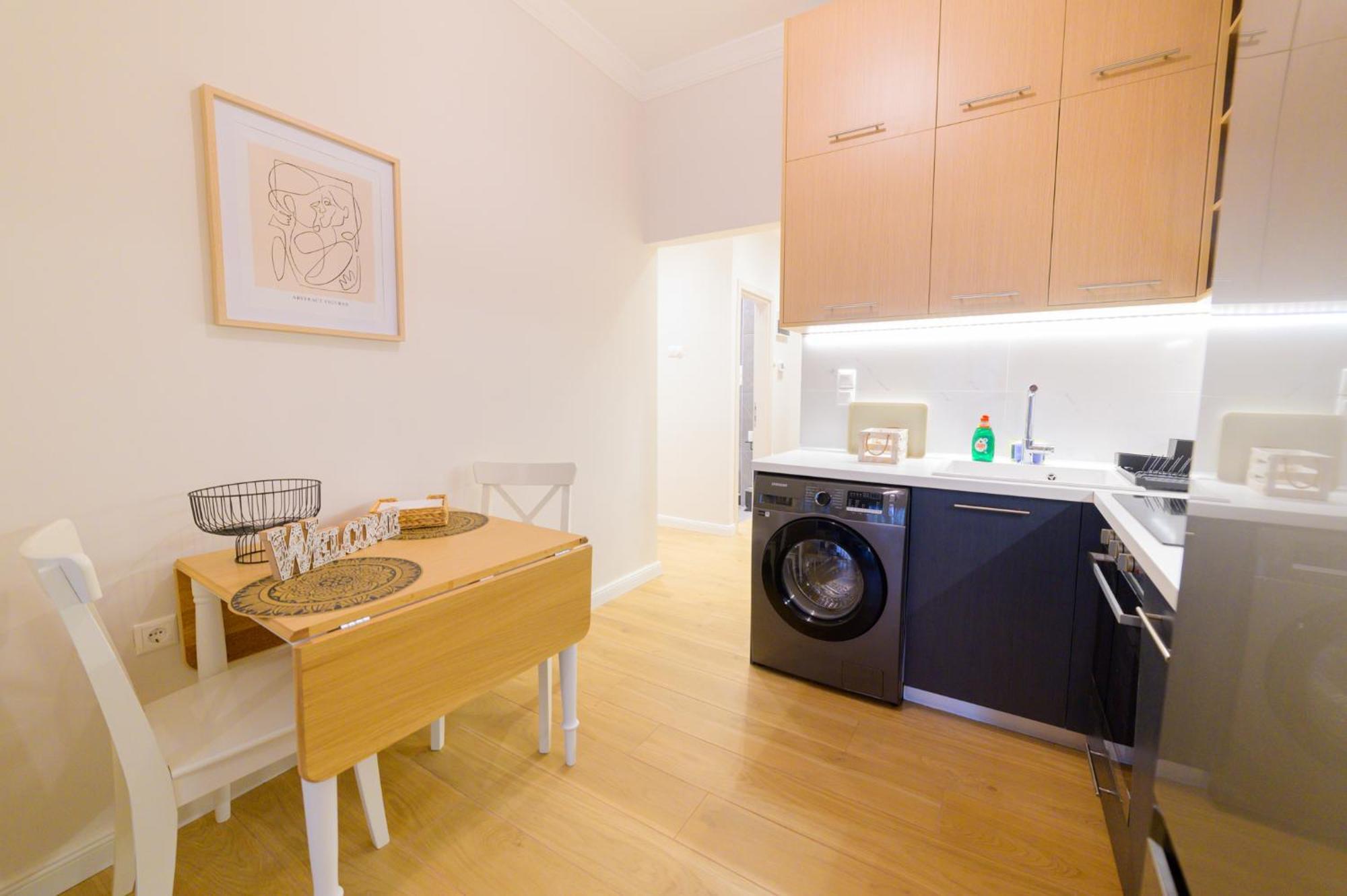 New Modern 2Nd Floor Apartment سالونيك المظهر الخارجي الصورة